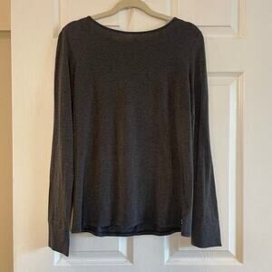 GapFit BREATHE Long Sleeve Workout Top Gray, Size Medium